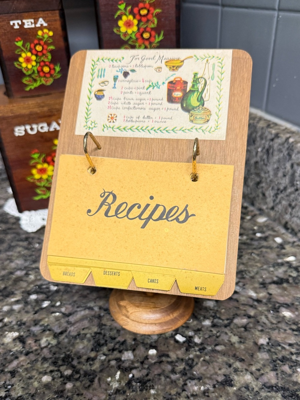 Grandmacore vintage recipe wood stand display. Grannycore.